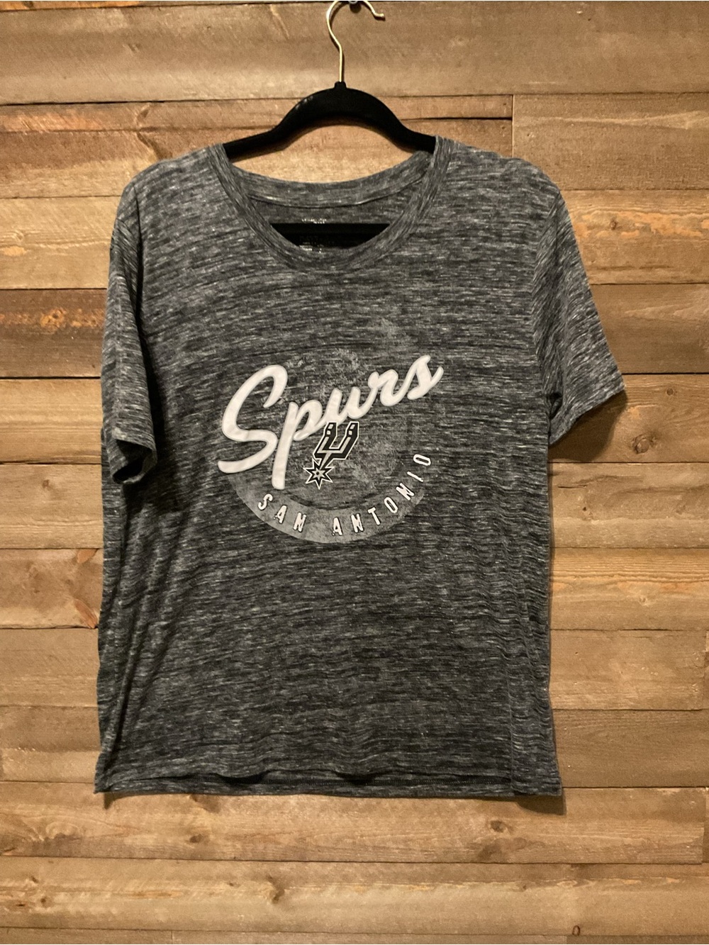 San Antonio Spurs Gray Graphic T-Shirt NBA Basketball Fan Tee Size Large
